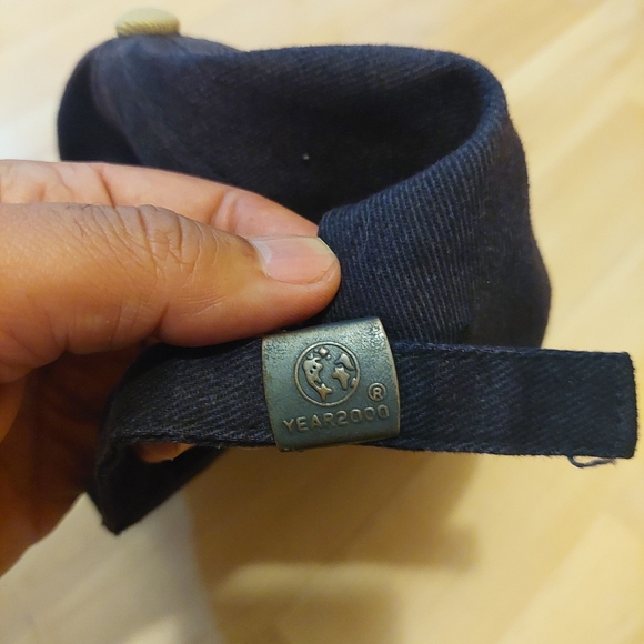 Vintage cap year 2000 - Picture 5 of 7